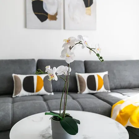 The Loft Holesovice Апартаменты